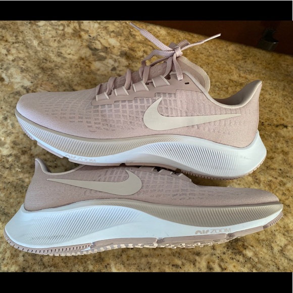Nike Shoes - Nike Air Zoom Pegasus 37 Running Shoes NWOT